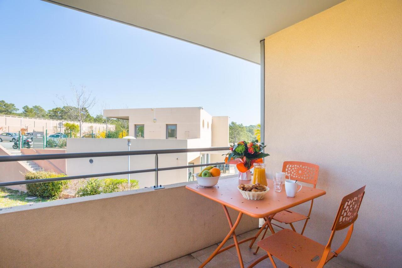 Les Parasols D'Argens Roquebrune-sur Argens Εξωτερικό φωτογραφία